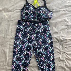 Sport bra and leggings